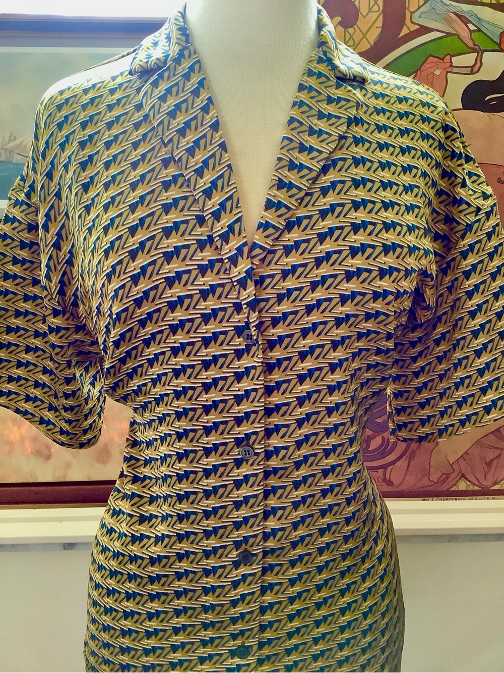 House of Harlow 1960 Yellow and Blue Geometric Button-Front Blouse